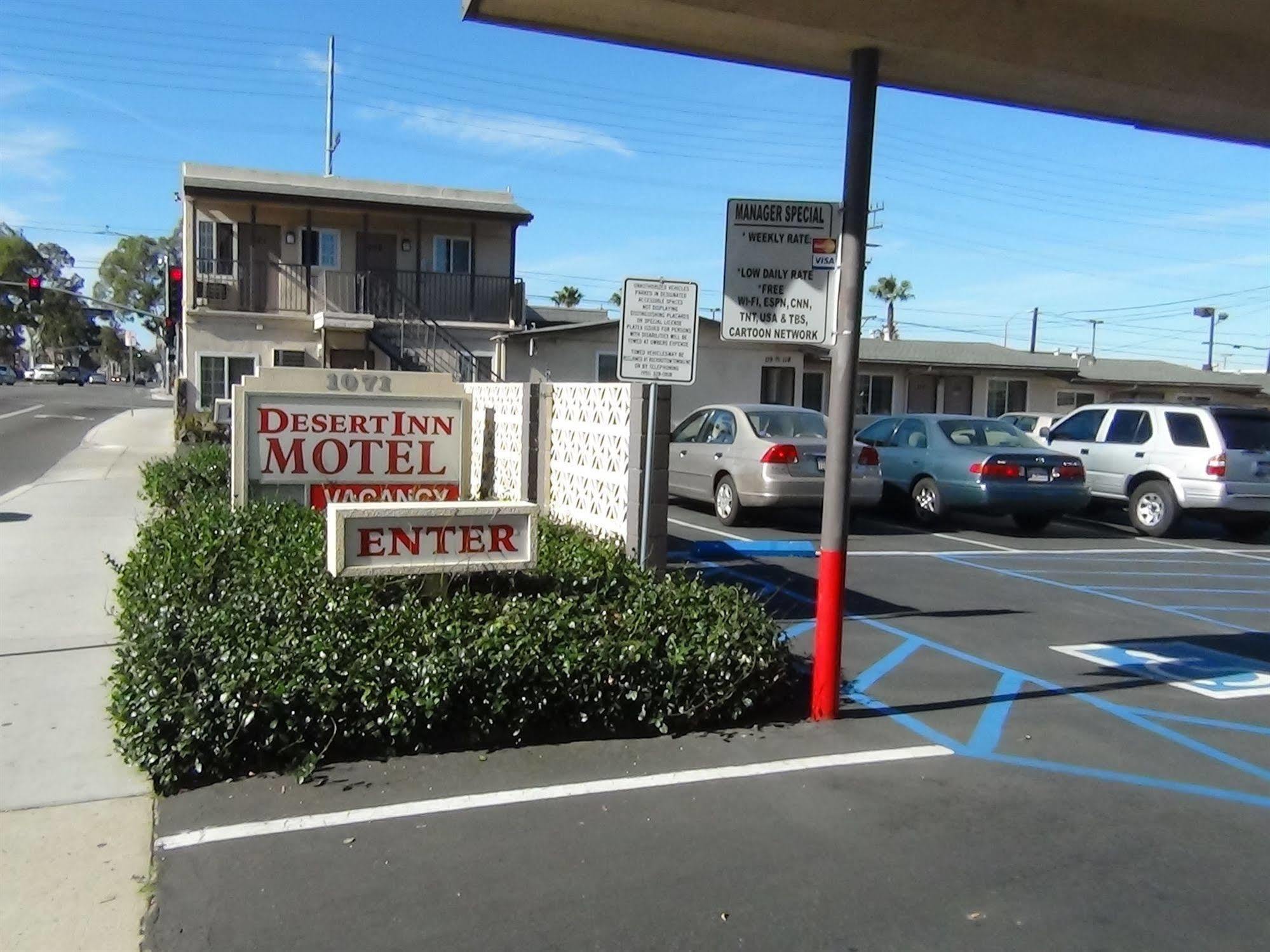 Desert Inn Motel Корона Екстер'єр фото